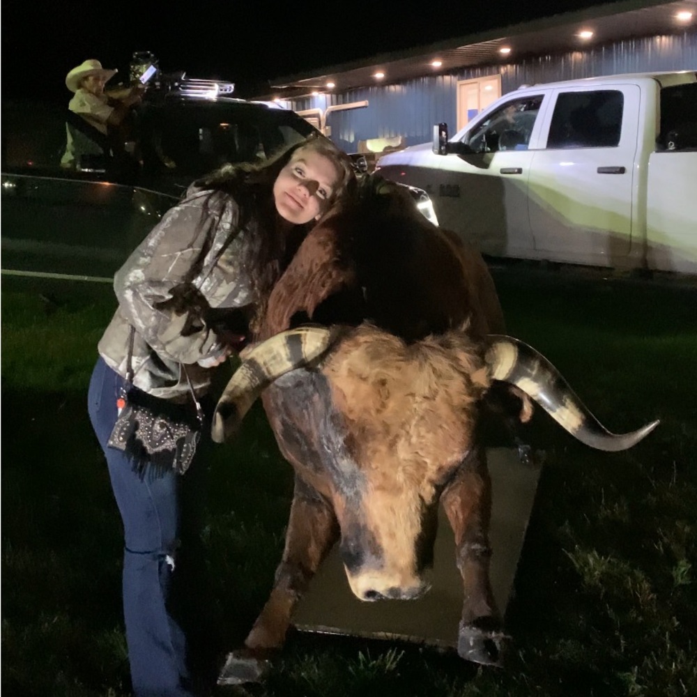 Meet your Posher, Grace